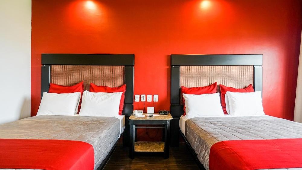 Hotel Celta Zapopan Exteriér fotografie