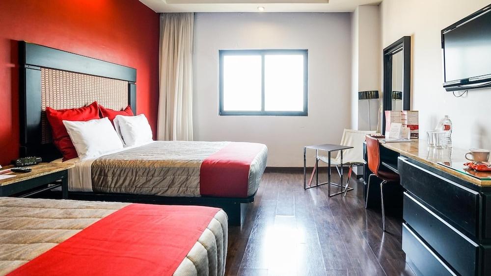 Hotel Celta Zapopan Exteriér fotografie
