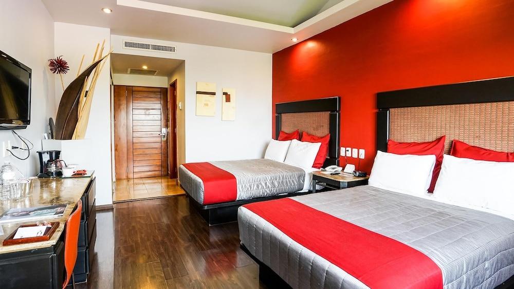 Hotel Celta Zapopan Exteriér fotografie