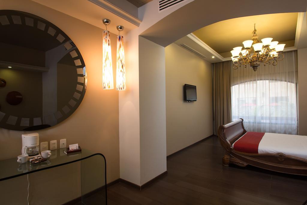 Hotel Celta Zapopan Exteriér fotografie